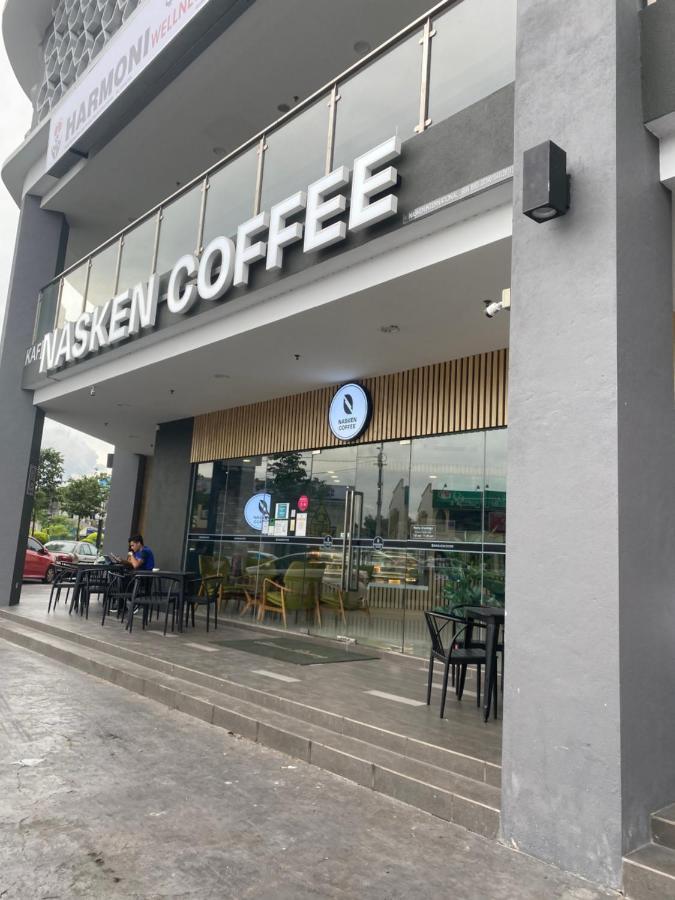 Jsadli Suite Troika Residence Kota Bharu Exterior photo